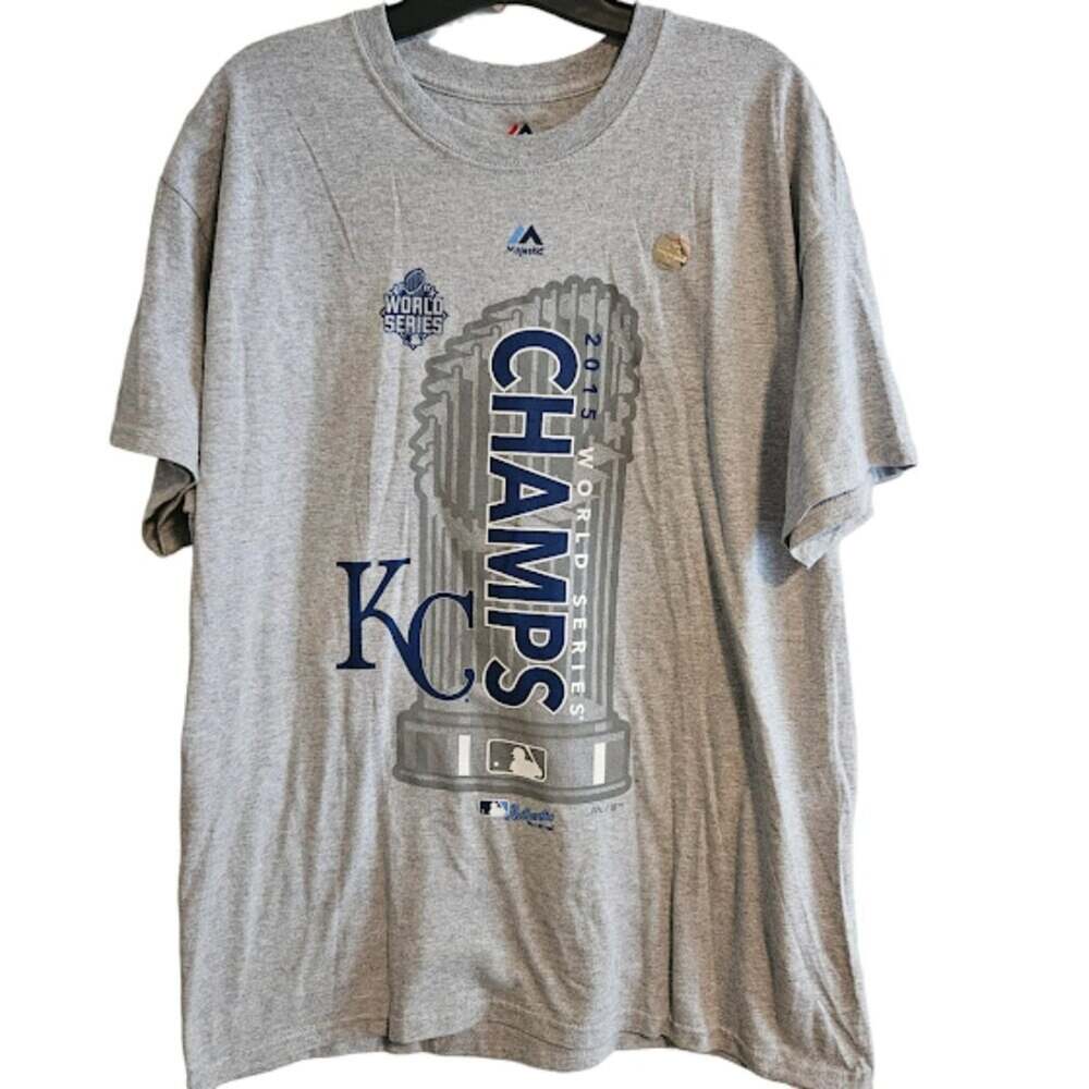 Large grey Kansas City Royals 2015 World Series Champs tshirt KC
